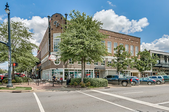 browns corner real estate